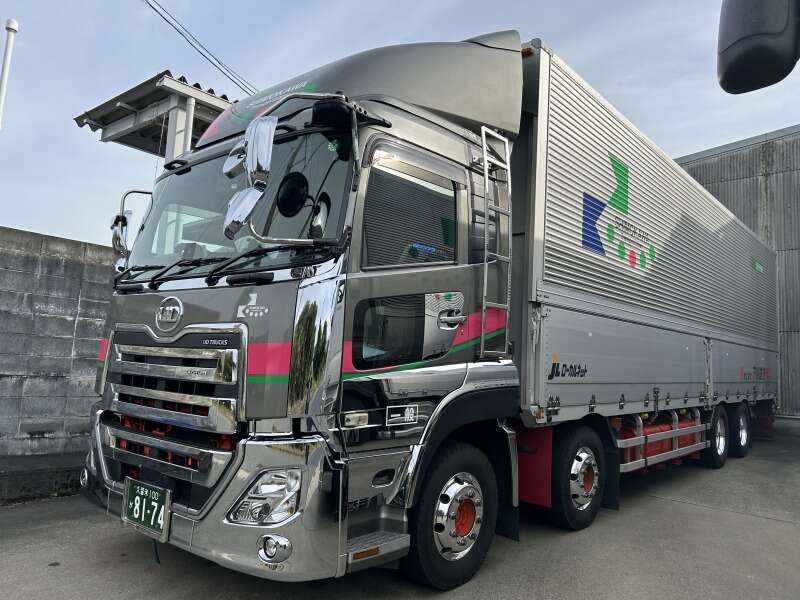 広い駐車場完備