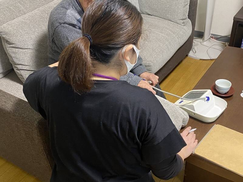 血圧・体温のチェックをしております！