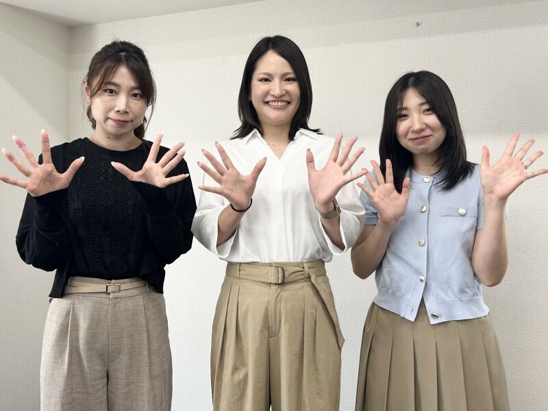 服装自由！ネイルもシンプルであればOK◎