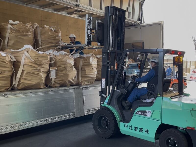 フォークリフト/開梱や準備のお仕事