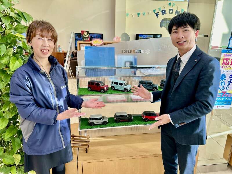 右の男性が面談を担当致します！