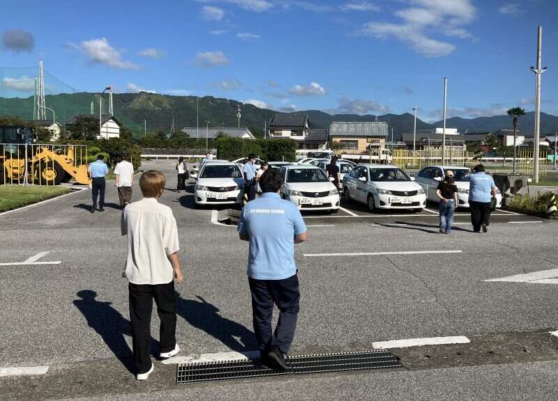 自動車免許の教習所で働きませんか？