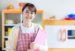 幼稚園教諭or保育士資格のいずれかで応募OK